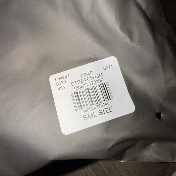 Fear of God Essentials Black Sweatpants - Picture 6 of 7